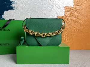 BV Mount Green, For Women, Women’s Bags 8.3in/21cm 667399V12M03113