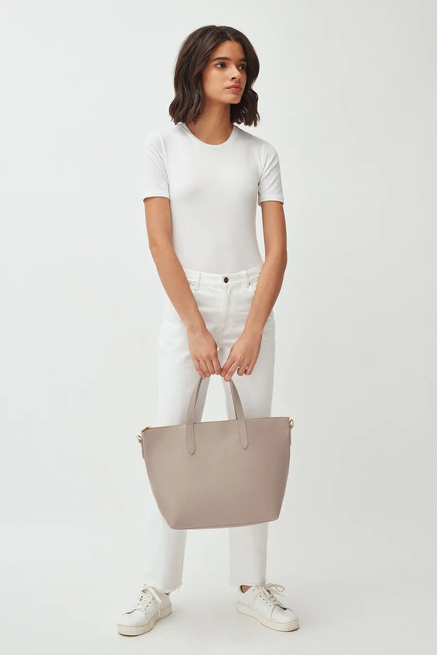 Medium Carryall Tote