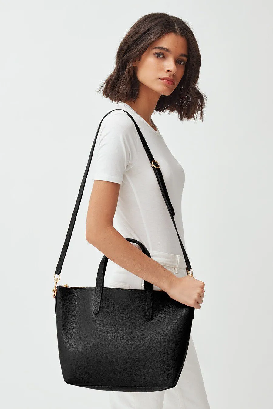 Medium Carryall Tote