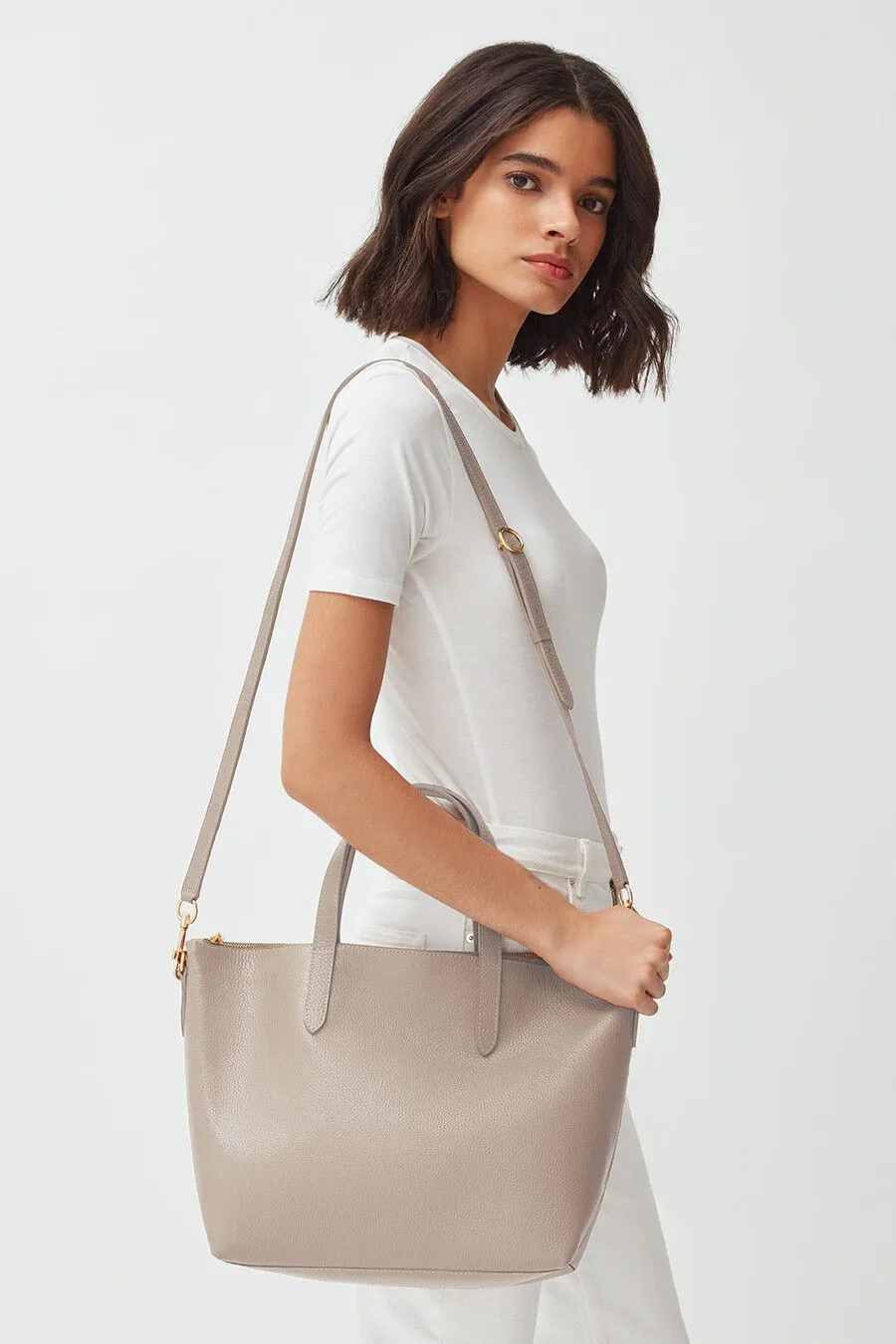 Medium Carryall Tote