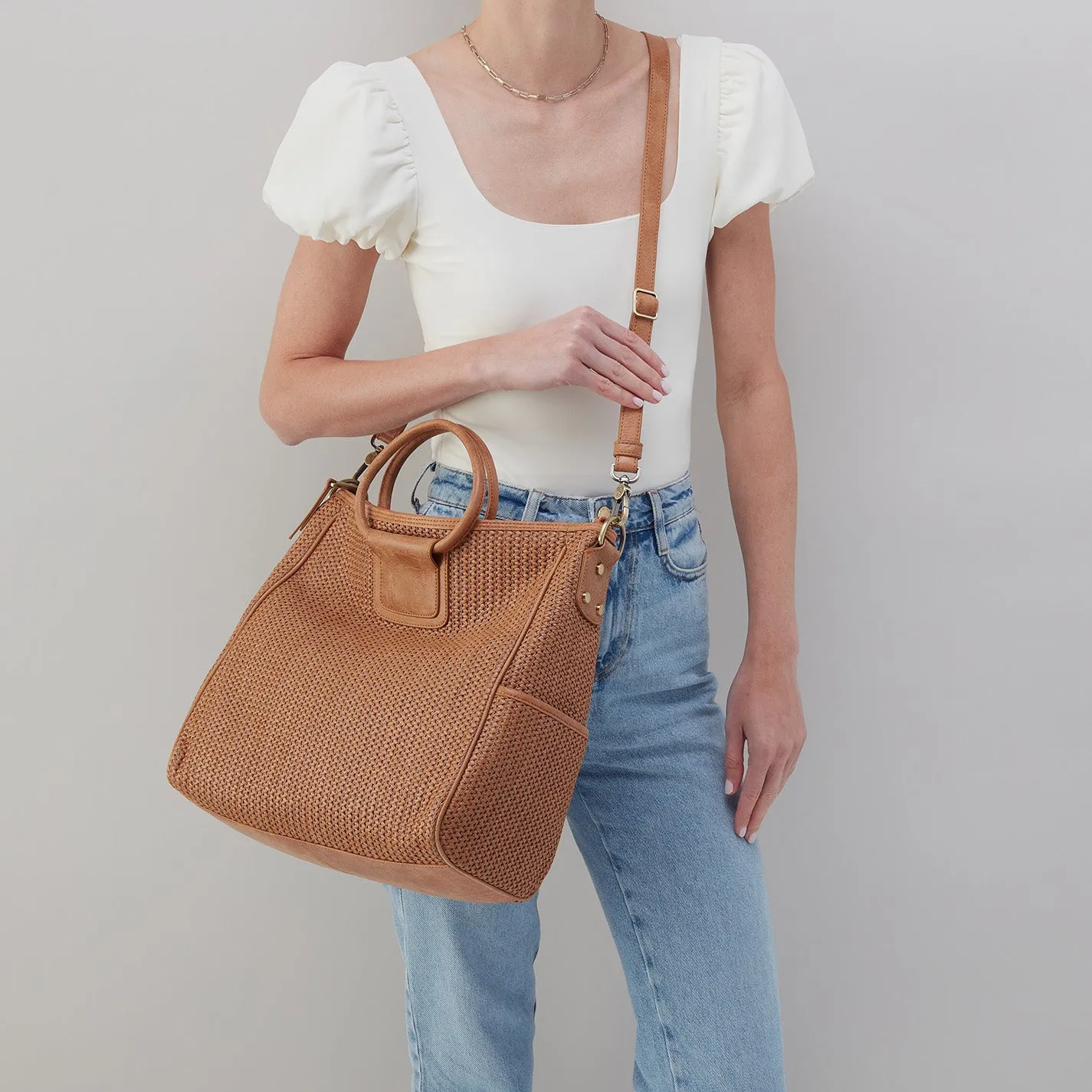 Sheila Large Satchel in Raffia With Leather Trim - Sepia